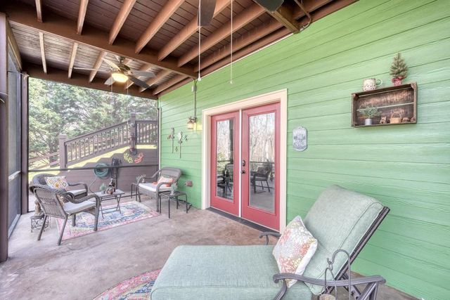 2561 Dune Road, Hiawassee, GA 30546