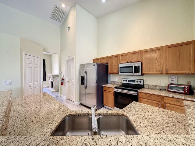 218 N HAMPTON DRIVE, Davenport, FL 33897