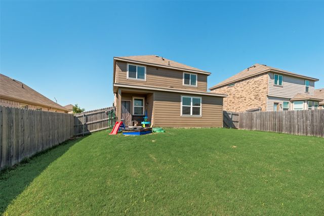 1208 Starling Lane, Ennis, TX 75119