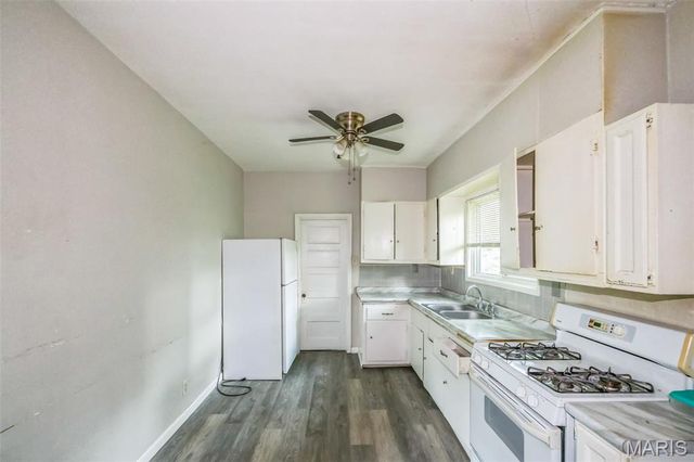 8033 Winfield Avenue, St Louis, MO 63114
