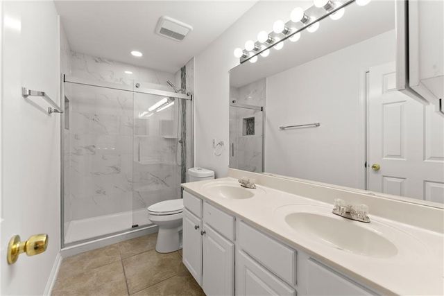 5157 Wellisford Court, Suwanee, GA 30024