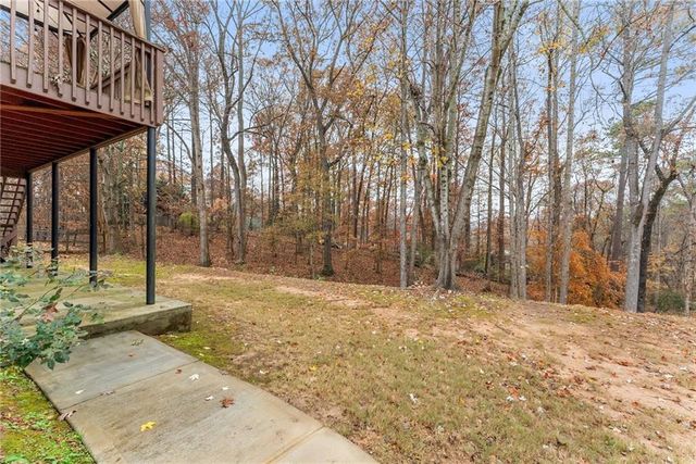 5157 Wellisford Court, Suwanee, GA 30024