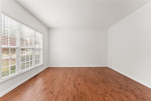 5157 Wellisford Court, Suwanee, GA 30024