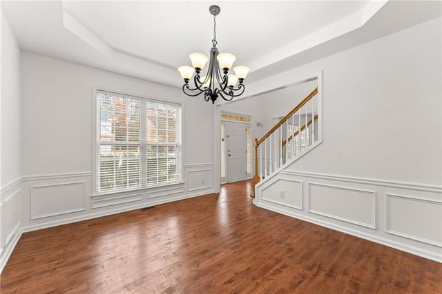 5157 Wellisford Court, Suwanee, GA 30024