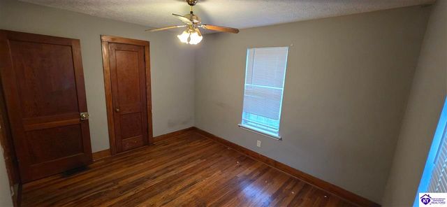 304 Brown Street, Vine Grove, KY 40175