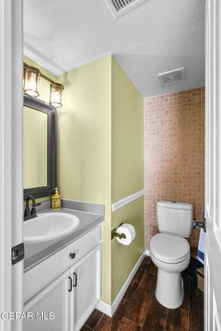 2405 Tierra Mia Way, El Paso, TX 79938