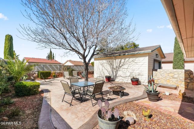 2405 Tierra Mia Way, El Paso, TX 79938