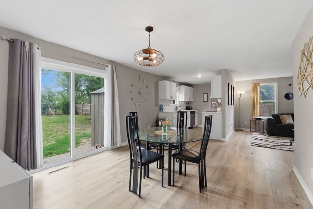 1836 S Bonn, Wichita, KS 67213