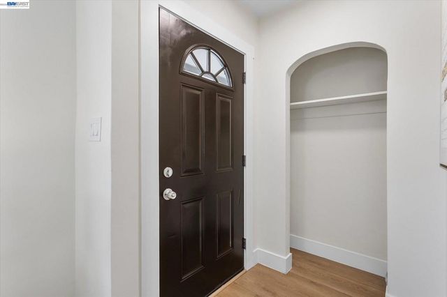 1707 78Th Ave, Oakland, CA 94621