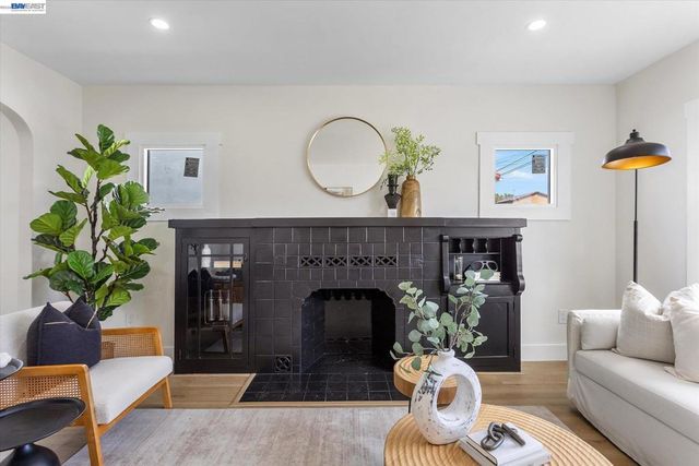 1707 78Th Ave, Oakland, CA 94621