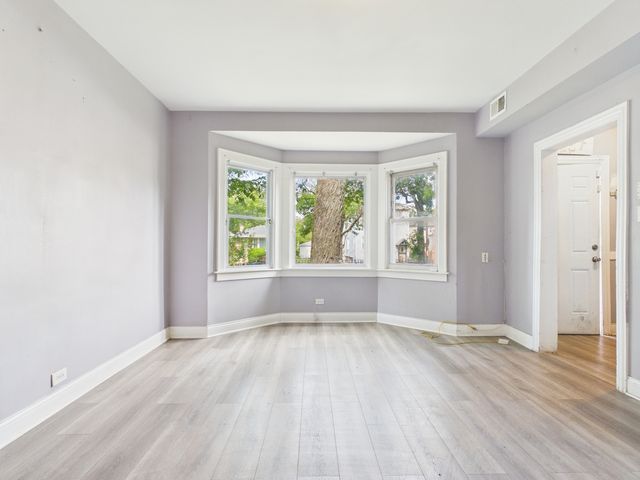 12047 S Michigan Avenue, Chicago, IL 60628