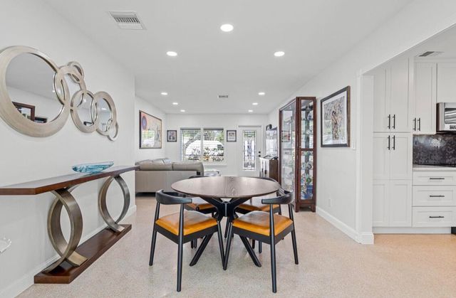 4710 NE 3rd Terrace, Oakland Park, FL 33334