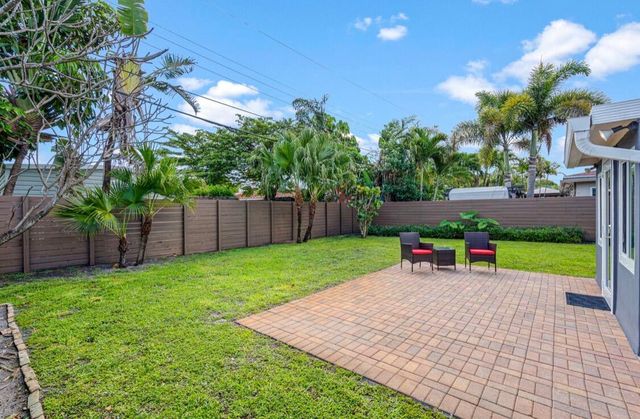 4710 NE 3rd Terrace, Oakland Park, FL 33334