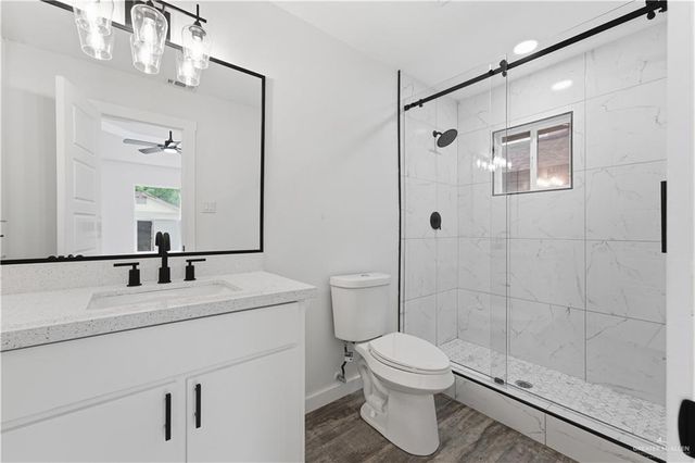 2302 Kirk Avenue, Mission, TX 78574