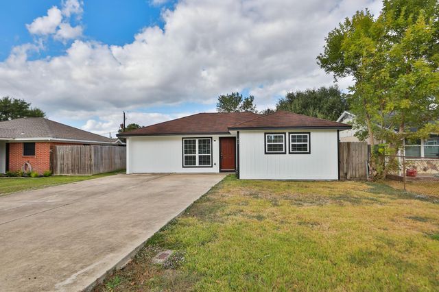 913 Avenue M, South Houston, TX 77587