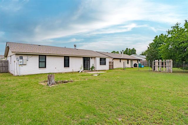 7517 NW 116th Street, Oklahoma City, OK 73162