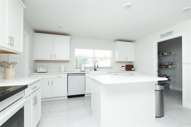 11267 NW 4TH STREET, Ocala, FL 34482