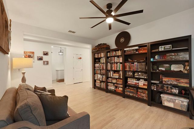 2331 Henri Ln, Lodi, CA 95242