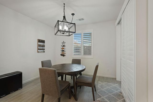 2331 Henri Ln, Lodi, CA 95242