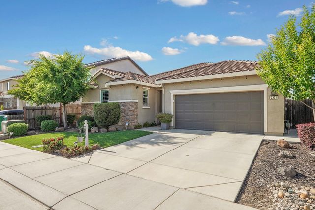 2331 Henri Ln, Lodi, CA 95242