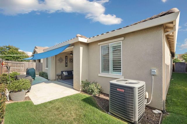 2331 Henri Ln, Lodi, CA 95242
