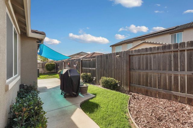 2331 Henri Ln, Lodi, CA 95242