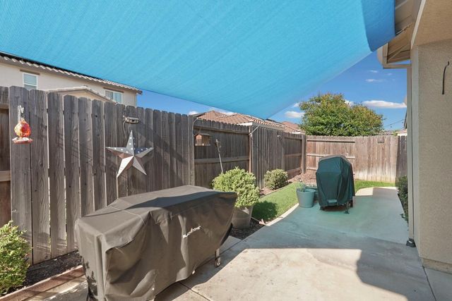2331 Henri Ln, Lodi, CA 95242