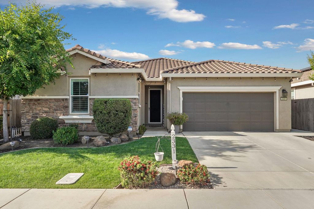 2331 Henri Ln, Lodi, CA 95242