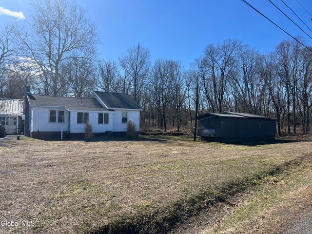 168 County Route 27B, Claverack, NY 12534