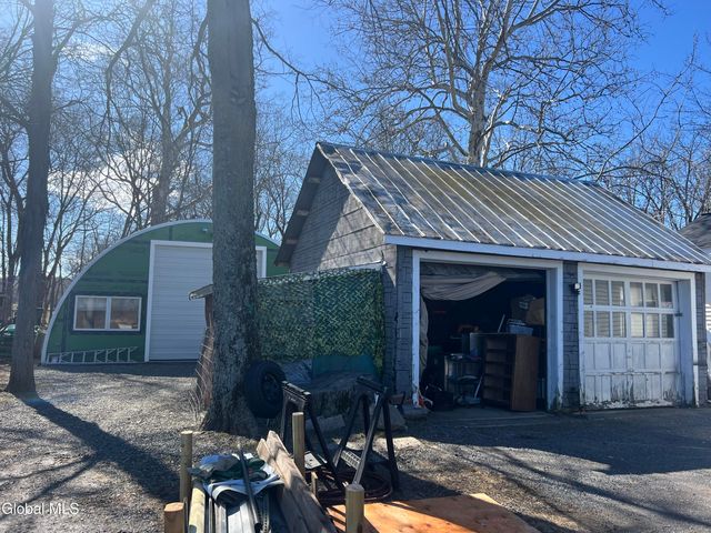 168 County Route 27B, Claverack, NY 12534