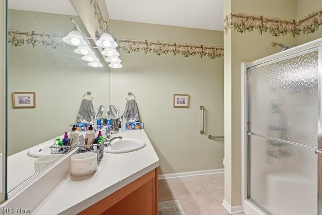 3441 Heron Court, Aurora, OH 44202