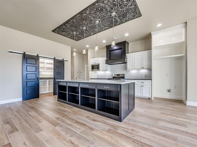 1124 NW 17th Place, Newcastle, OK 73065