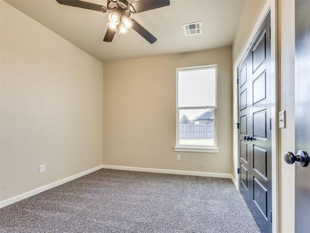 1124 NW 17th Place, Newcastle, OK 73065