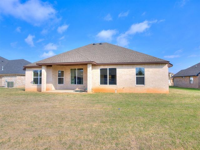 1124 NW 17th Place, Newcastle, OK 73065