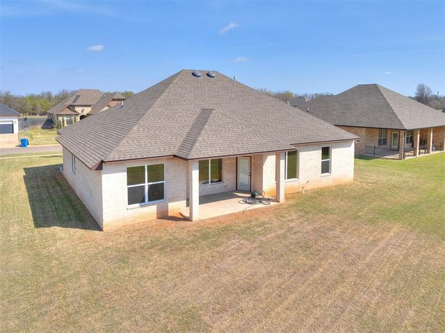 1124 NW 17th Place, Newcastle, OK 73065