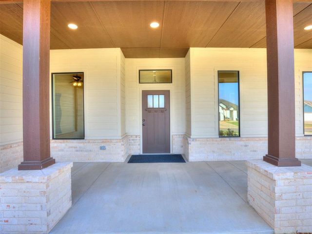 1124 NW 17th Place, Newcastle, OK 73065