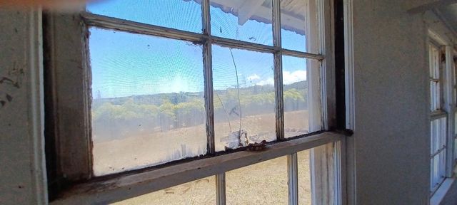 2676 Kalanikahua Rd, Haiku, HI 96708