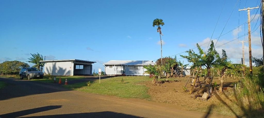 2676 Kalanikahua Rd, Haiku, HI 96708