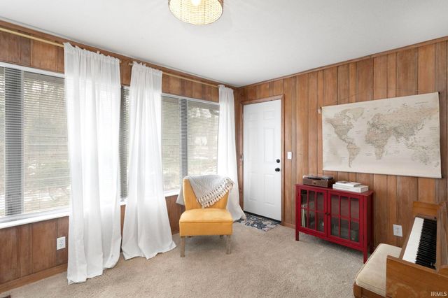 2221 Portage Avenue, South Bend, IN 46616