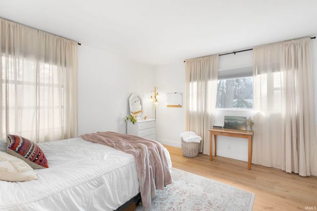 2221 Portage Avenue, South Bend, IN 46616