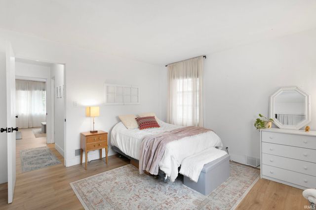 2221 Portage Avenue, South Bend, IN 46616