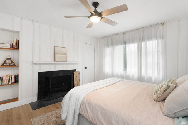 2221 Portage Avenue, South Bend, IN 46616