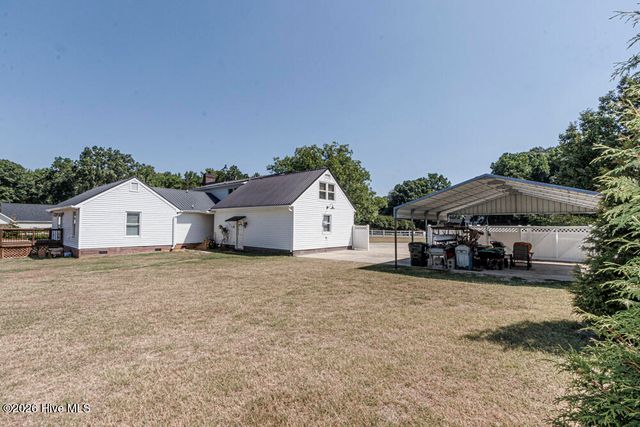5951 Haywood Drive, Rocky Mount, NC 27803
