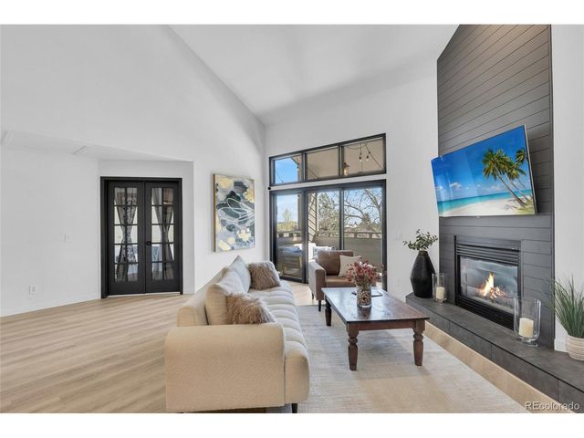 23629 Genesee Village Rd G, Golden, CO 80401