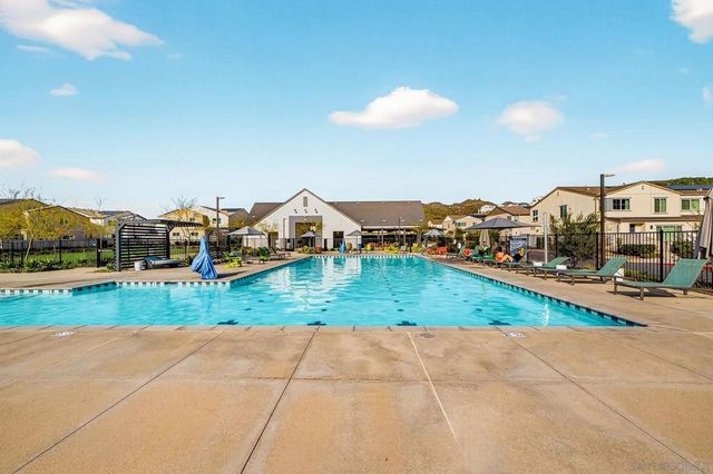 307 Seedling Way, Fallbrook, CA 92028