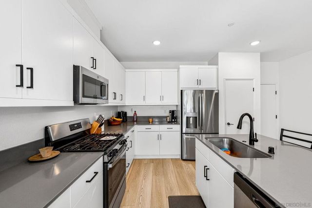 307 Seedling Way, Fallbrook, CA 92028