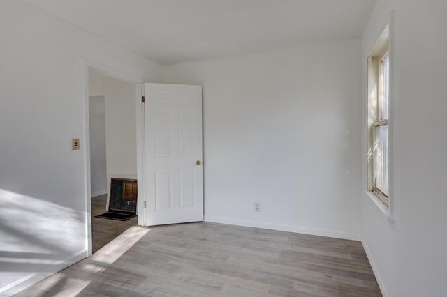 1014 Sycamore, Carthage, MO 64836