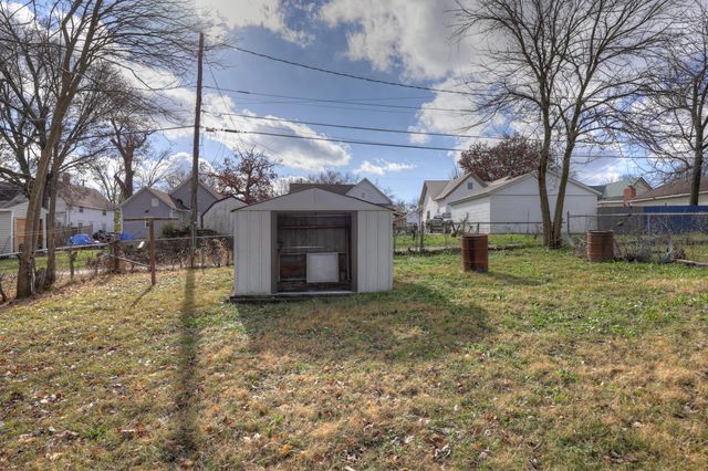 1014 Sycamore, Carthage, MO 64836