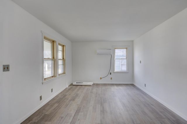 1014 Sycamore, Carthage, MO 64836