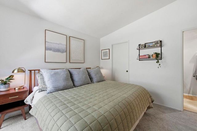 7421 Mission Trails Dr 132, Santee, CA 92071